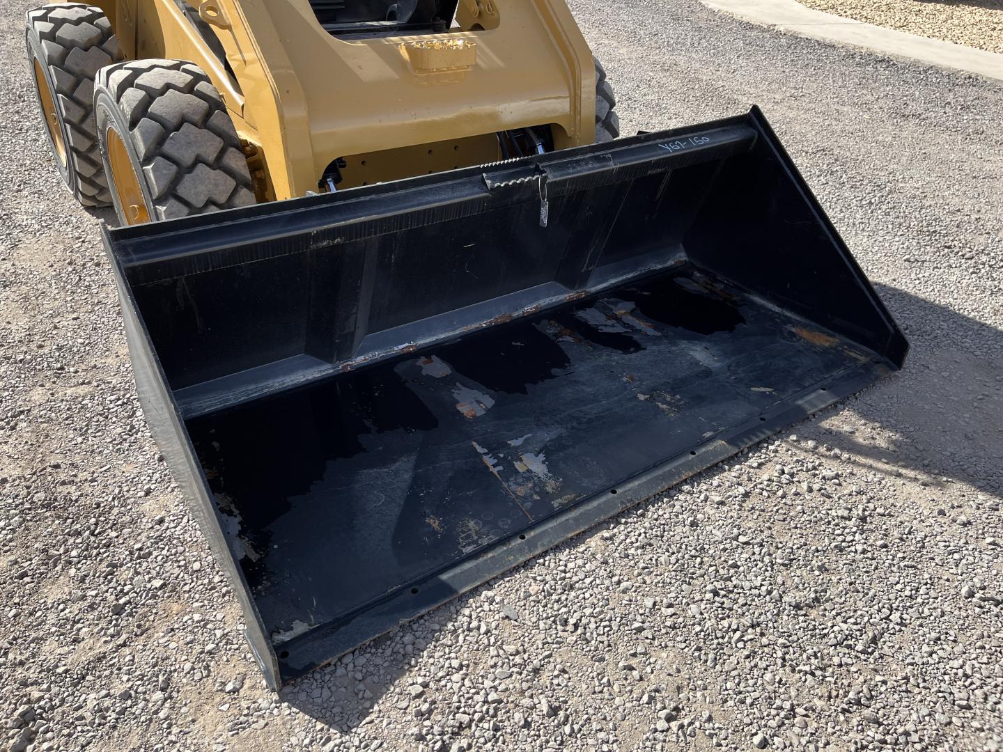 ./imagenes/INVOICE/2019/15039/MINICARGADOR CATERPILLAR 262C (10).JPG